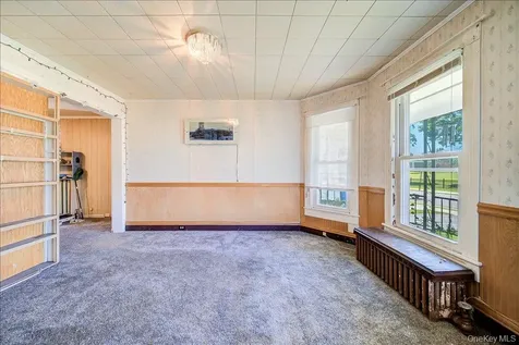 158 Cottage Street Middletown NY 10940