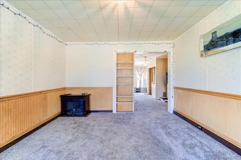 158 Cottage Street Middletown NY 10940