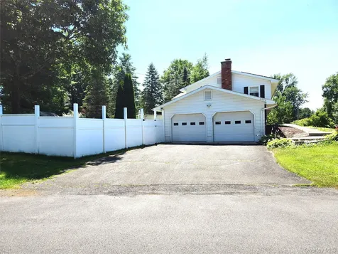 6006 Marion Boulevard Kinderhook NY 12184