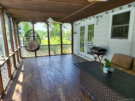 6006 Marion Boulevard Kinderhook NY 12184