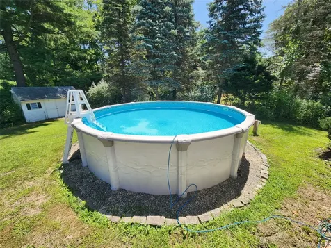 6006 Marion Boulevard Kinderhook NY 12184