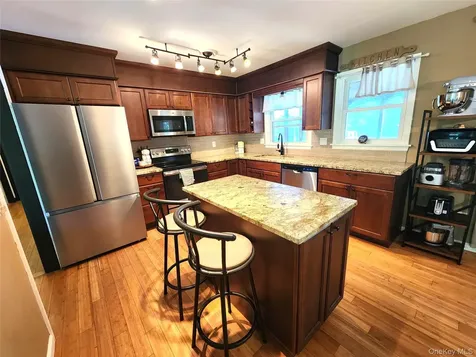 6006 Marion Boulevard Kinderhook NY 12184