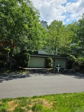 34 Briarbrook Drive Briarcliff Manor NY 10510