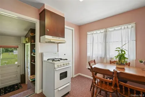 132 Oregon Road Cortlandt Manor NY 10567