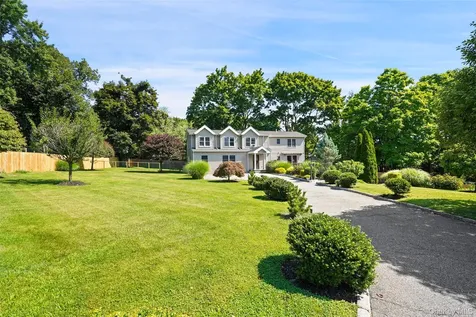 2079 Baldwin Road Yorktown Heights NY 10598
