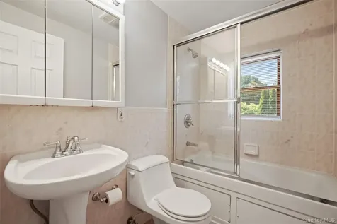 2079 Baldwin Road Yorktown Heights NY 10598