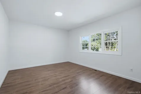 83 Smith Road Poughkeepsie NY 12603