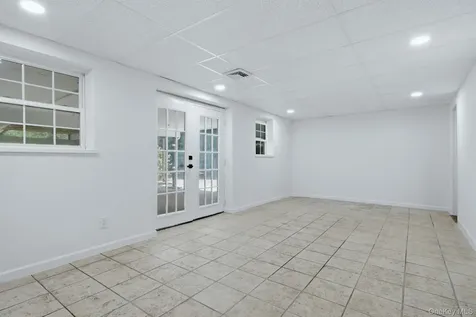 83 Smith Road Poughkeepsie NY 12603