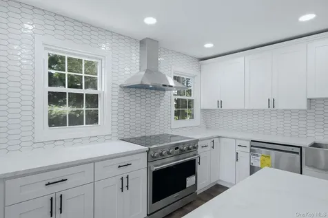 83 Smith Road Poughkeepsie NY 12603