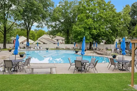 90 Molly Pitcher Lane Yorktown Heights NY 10598