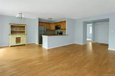 90 Molly Pitcher Lane Yorktown Heights NY 10598