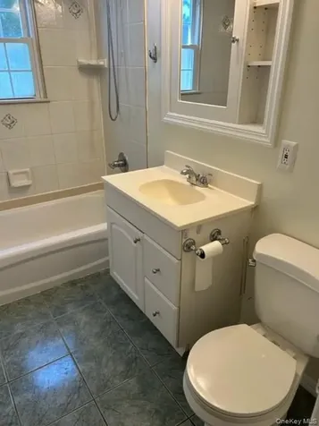 Massapequa NY 11758