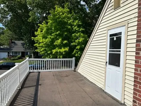 Massapequa NY 11758