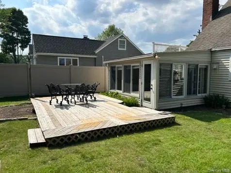Massapequa NY 11758