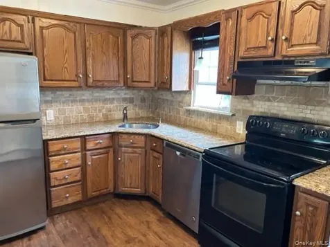 Massapequa NY 11758