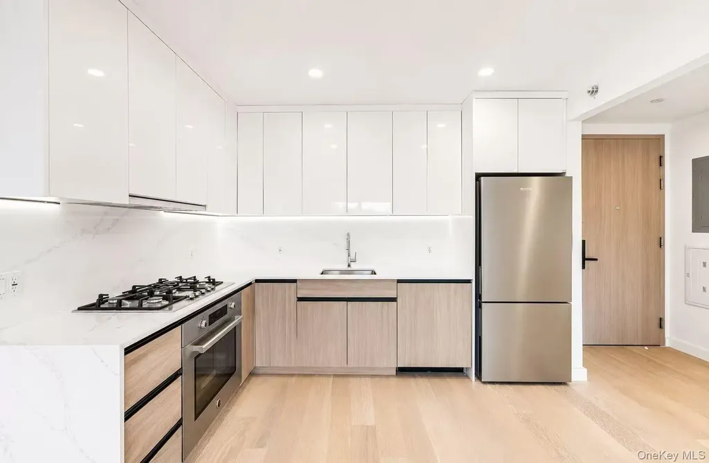 144-49 Northern Boulevard Flushing NY 11354