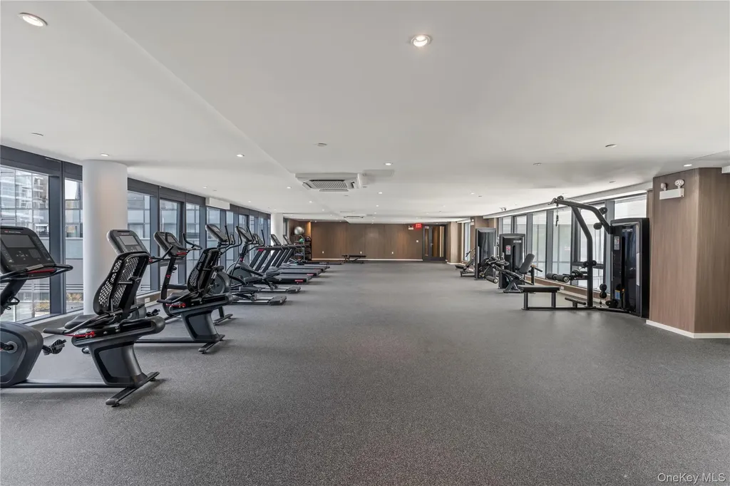 144-49 Northern Boulevard Flushing NY 11354