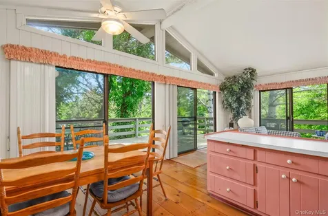 11 Devon Road Amagansett NY 11930