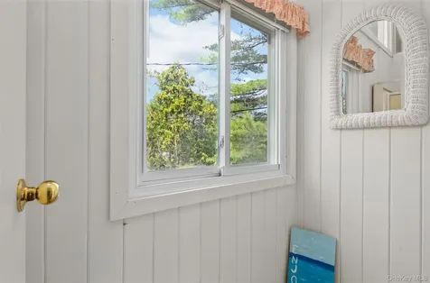 11 Devon Road Amagansett NY 11930
