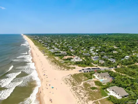 11 Devon Road Amagansett NY 11930