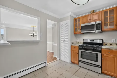 138 Spring Street Massapequa NY 11758