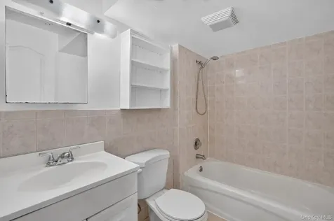 138 Spring Street Massapequa NY 11758