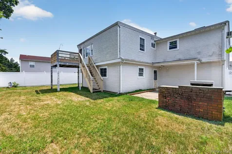 138 Spring Street Massapequa NY 11758
