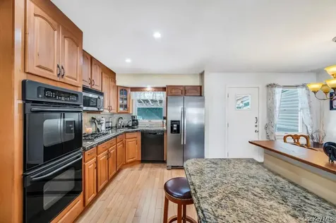 4 Adams Street Hicksville NY 11801