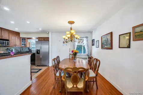 4 Adams Street Hicksville NY 11801