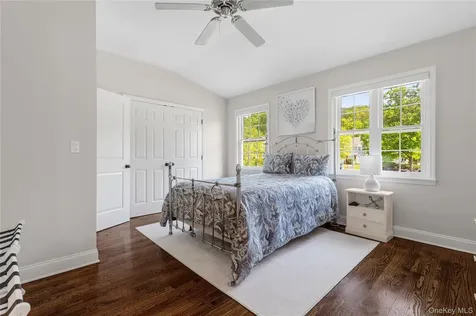 204 Twin Brook Court Carmel NY 10512