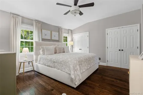 204 Twin Brook Court Carmel NY 10512