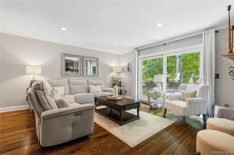204 Twin Brook Court Carmel NY 10512