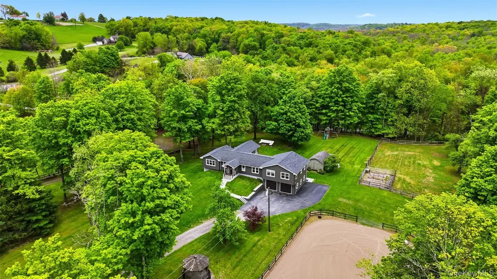 308 Hollow Road Staatsburg NY 12580