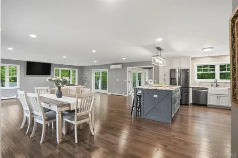 308 Hollow Road Staatsburg NY 12580