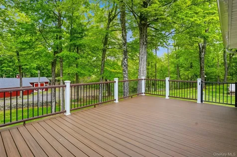 308 Hollow Road Staatsburg NY 12580