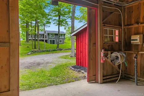 308 Hollow Road Staatsburg NY 12580