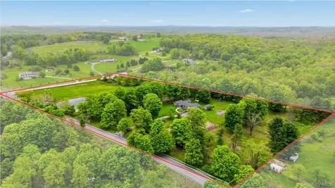 308 Hollow Road Staatsburg NY 12580