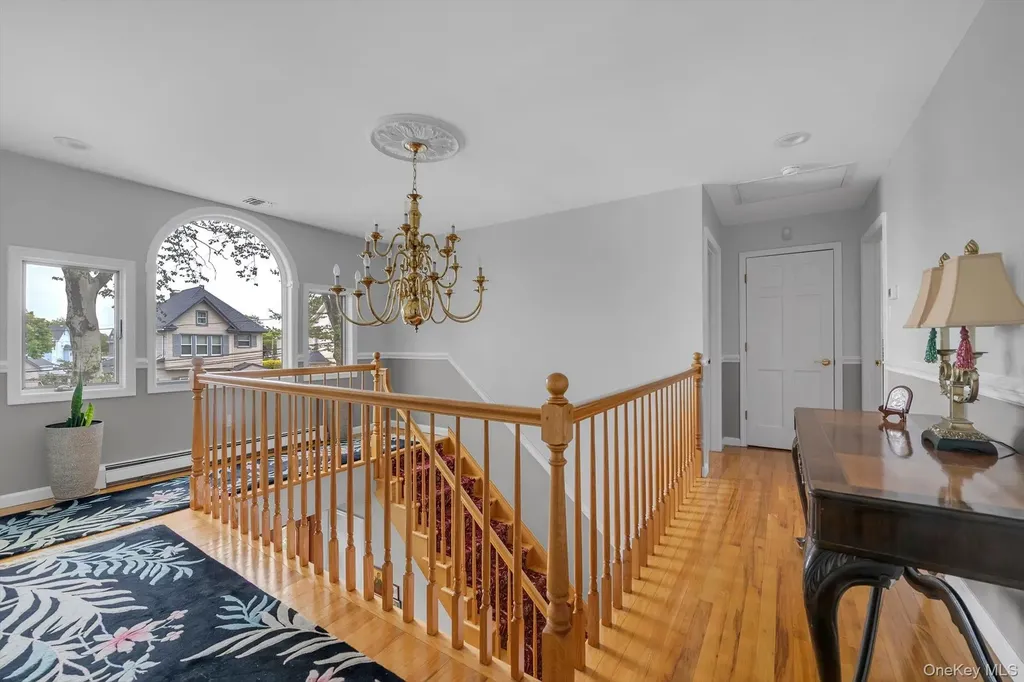 110 Union Place Lynbrook NY 11563