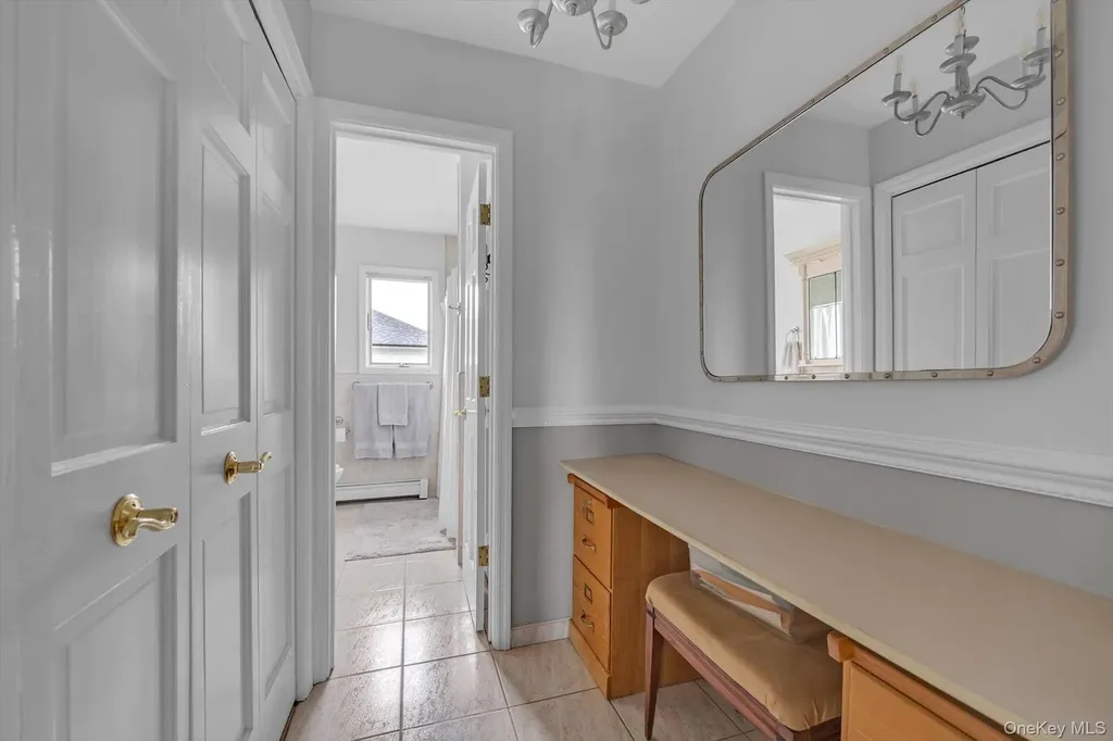 110 Union Place Lynbrook NY 11563