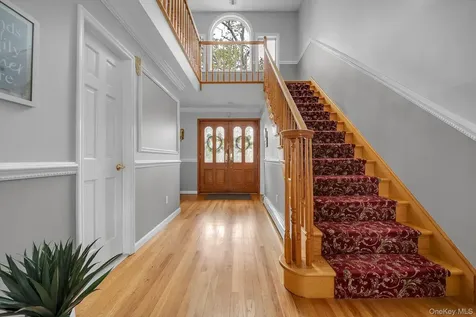 110 Union Place Lynbrook NY 11563