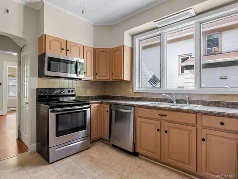 169 E Chester Street Kingston NY 12401