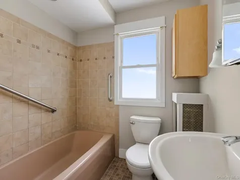 169 E Chester Street Kingston NY 12401