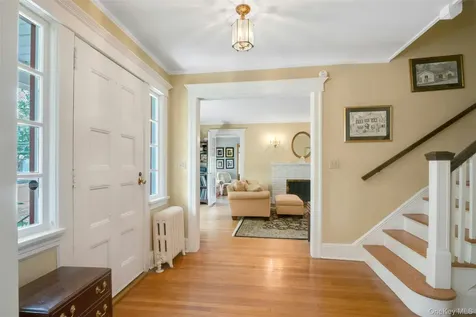 1 8th Street Pelham NY 10803