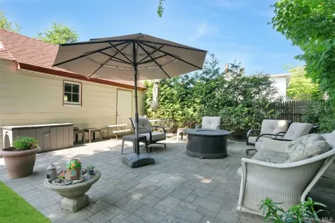 1 8th Street Pelham NY 10803