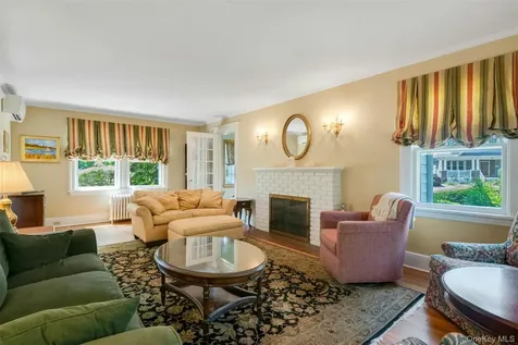 1 8th Street Pelham NY 10803