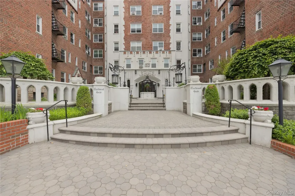 60 W Broad Street Mount Vernon NY 10552