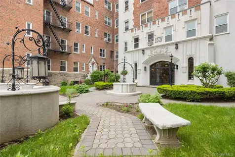 60 W Broad Street Mount Vernon NY 10552