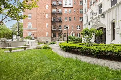 60 W Broad Street Mount Vernon NY 10552