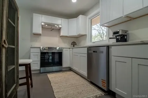 31 Marion Avenue Napanoch NY 12458