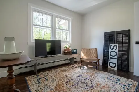 31 Marion Avenue Napanoch NY 12458